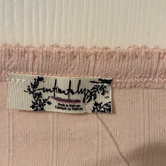 Free People intimately Light Pink Ribbed Short Sleeve Top NWOT - Picture 2 of 7